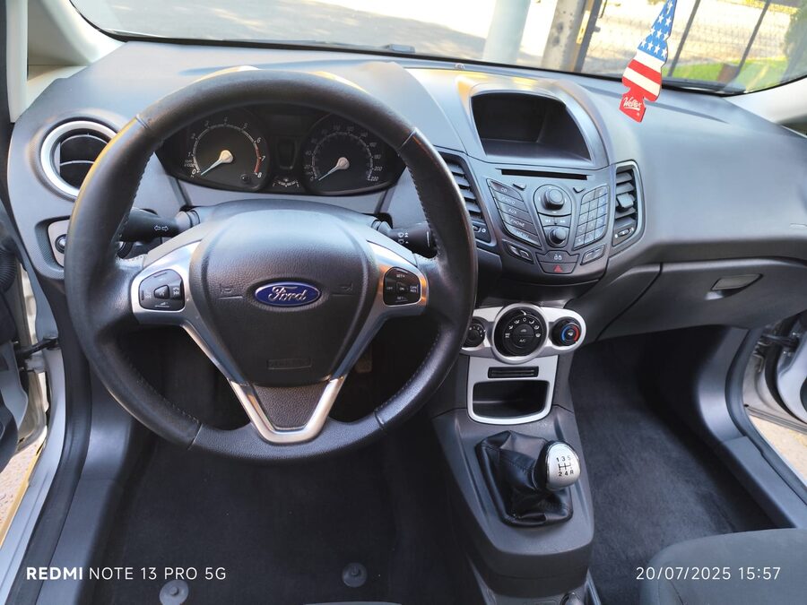 FORD FIESTA KINETIC