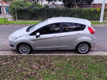 FORD FIESTA KINETIC