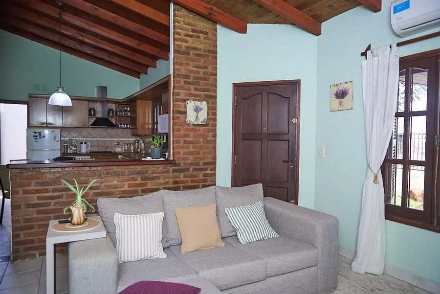 CASA ALMIRANTE BROWN