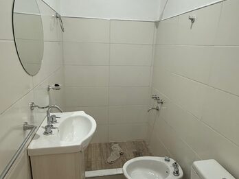 EN VENTA DEPARTAMENTO A ESTRENAR, 1 DORM SOBRE AV RAMIREZ AL 4700, IDEAL P/INVERSION.