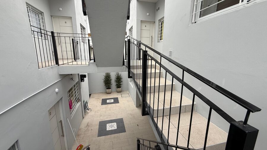 EN VENTA DEPARTAMENTO A ESTRENAR, 1 DORM SOBRE AV RAMIREZ AL 4700, IDEAL P/INVERSION.