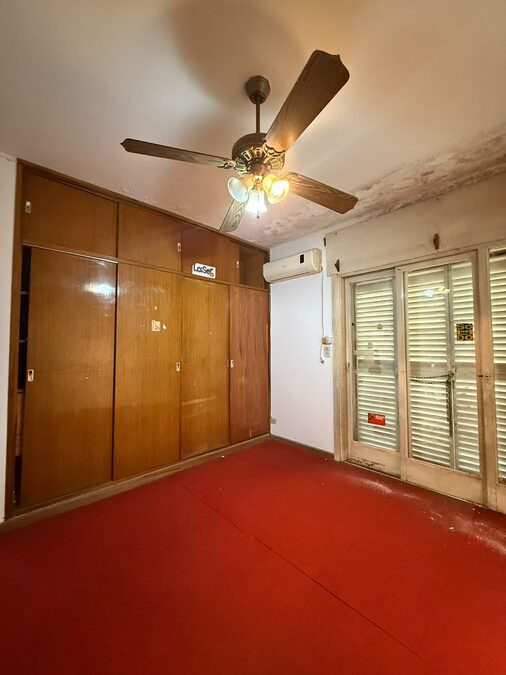 Casa dentro de Bv calle Victoria 481.-