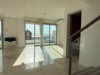 Penthouse zona parque, hermosa vista.-
