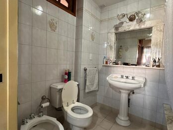 ✅VENDO/PERMUTO CHALET 3 DOR, 4 BAÑOS, PILETA U$D 295.000🔥