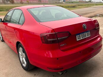 VOLKSWAGEN VENTO 2.5 IMPECABLE