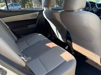 VENDO COROLLA 2017