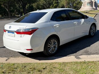 VENDO COROLLA 2017