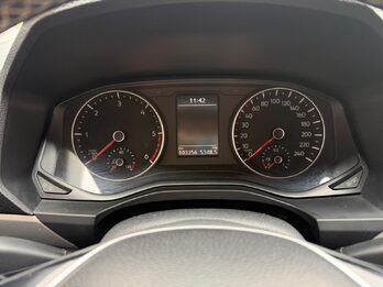 VENDO AMAROK V6 2017