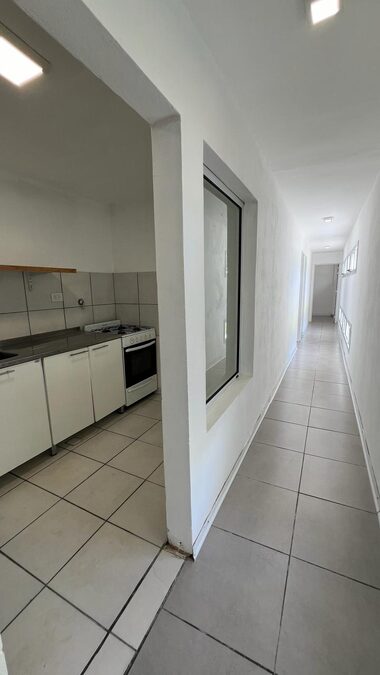 Camino Cuchilla Grande 3017 / Gran salon + casa