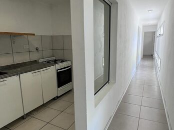 Camino Cuchilla Grande 3017 / Gran salon + casa