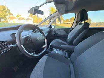 CITROEN C4 Picasso HDI MT6 Feel Pack AM18. Recibo vehiculos
