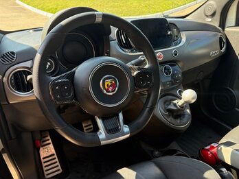 FIAT 500 Abarth 595 Turismo. Recibo vehículos