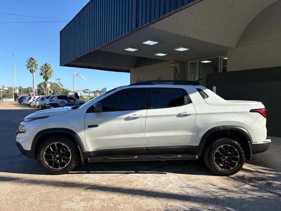 FIAT Toro Ultra 2.0 CD 4x4 AT