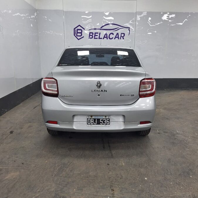 RENAULT LOGAN AUTHENTIQUE - 2014 - 111.000 KMS