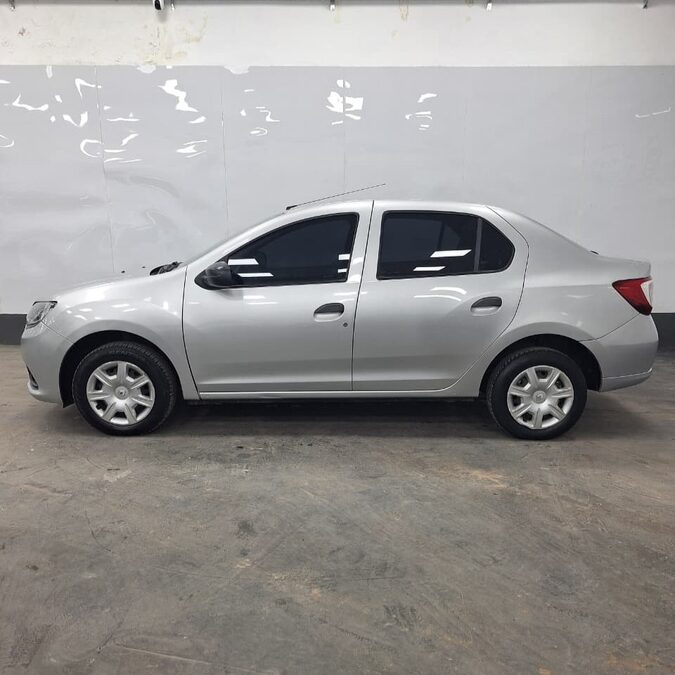 RENAULT LOGAN AUTHENTIQUE - 2014 - 111.000 KMS