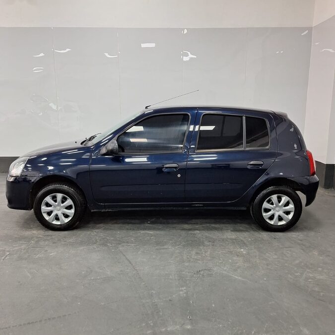RENAULT CLIO MIO CONFORT - 2015 - 179.000 KMS