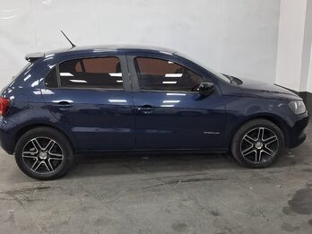 VOLKSWAGEN GOL SPORTLINE 1.6 5P – 2015 – 128.000 KM