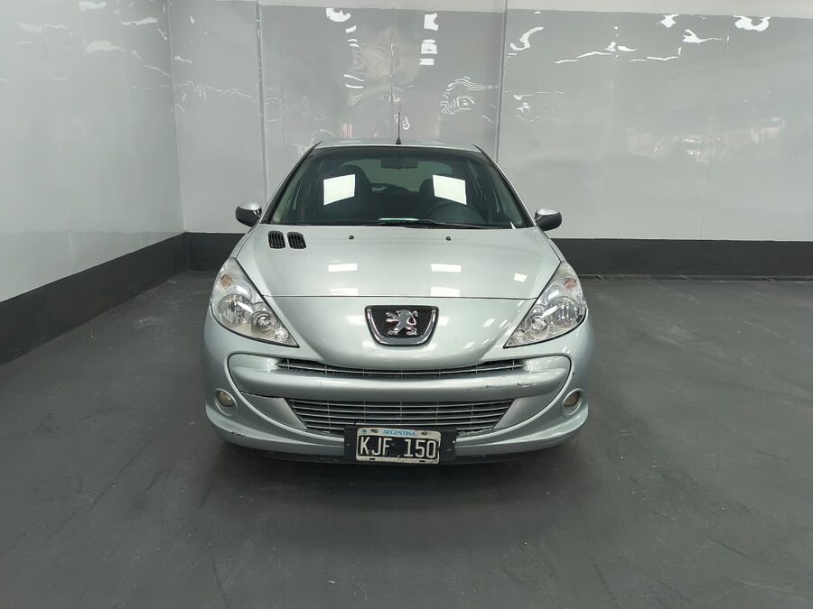 PEUGEOT 207 COMPACT - 2011 - 149.000 KMS