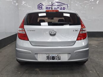 HYUNDAI I30 GLS SEG – 2012 – 136.000 KMS