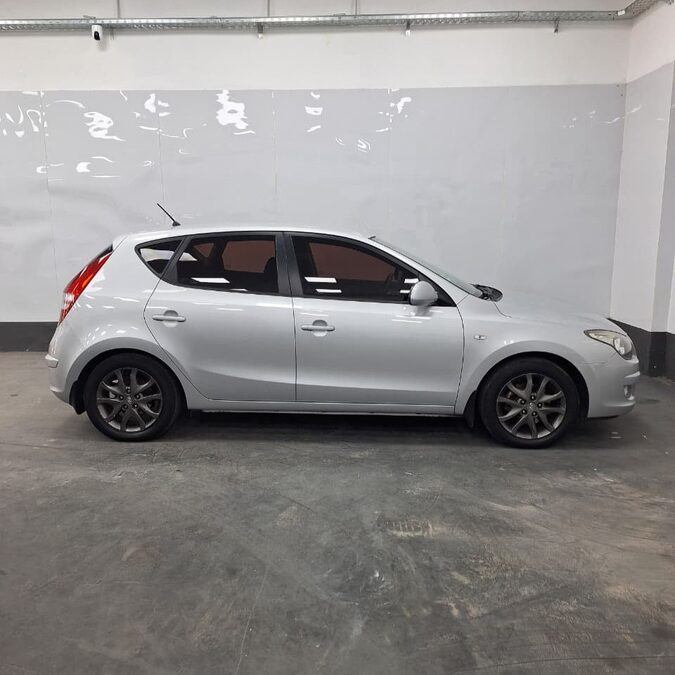 HYUNDAI I30 GLS SEG – 2012 – 136.000 KMS