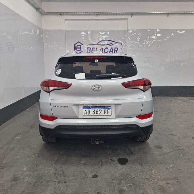 HYUNDAI TUCSON 2WD 2.0 – 2017 – 84.000 KMS