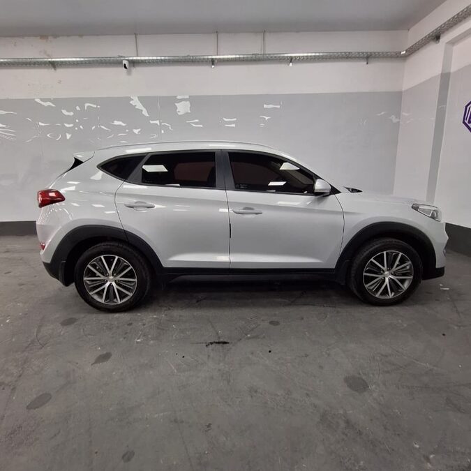 HYUNDAI TUCSON 2WD 2.0 – 2017 – 84.000 KMS
