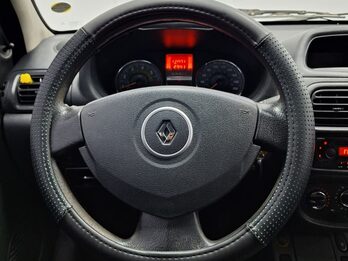 RENAULT CLIO MIO CONFORT PLUS – 2014 -  114.000 KMS