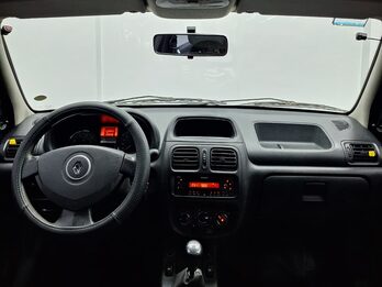 RENAULT CLIO MIO CONFORT PLUS – 2014 -  114.000 KMS