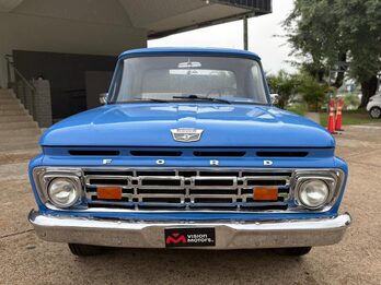 FORD F-100. Recibo vehiculos menor y mayor valor