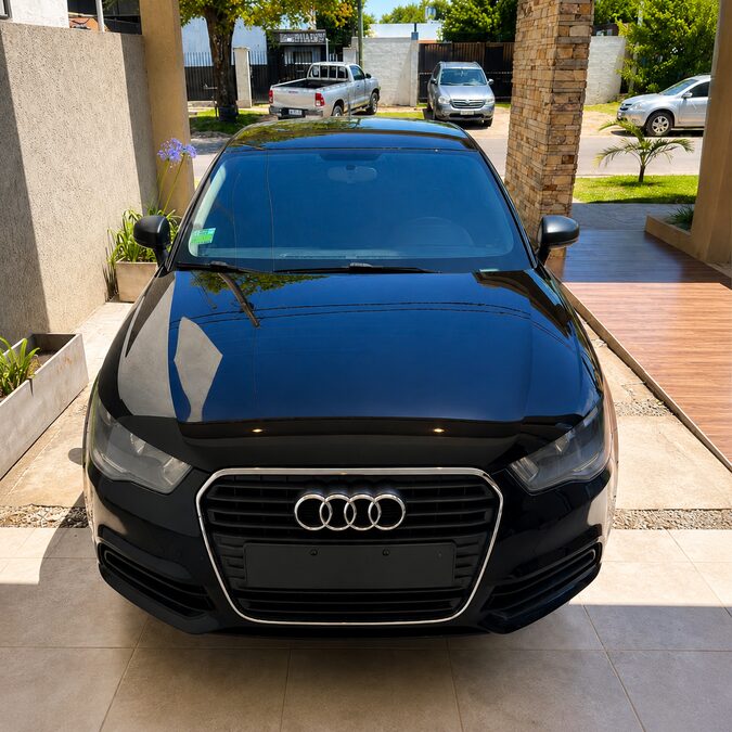 AUDI A1 1.2 T FSI ATTRACTION MANUAL - AÑO 2.012