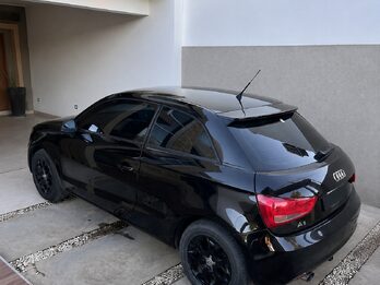 AUDI A1 1.2 T FSI ATTRACTION MANUAL - AÑO 2.012