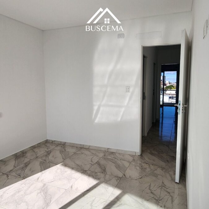 Semipiso en pleno centro EN VENTA  – Calle Alem 866