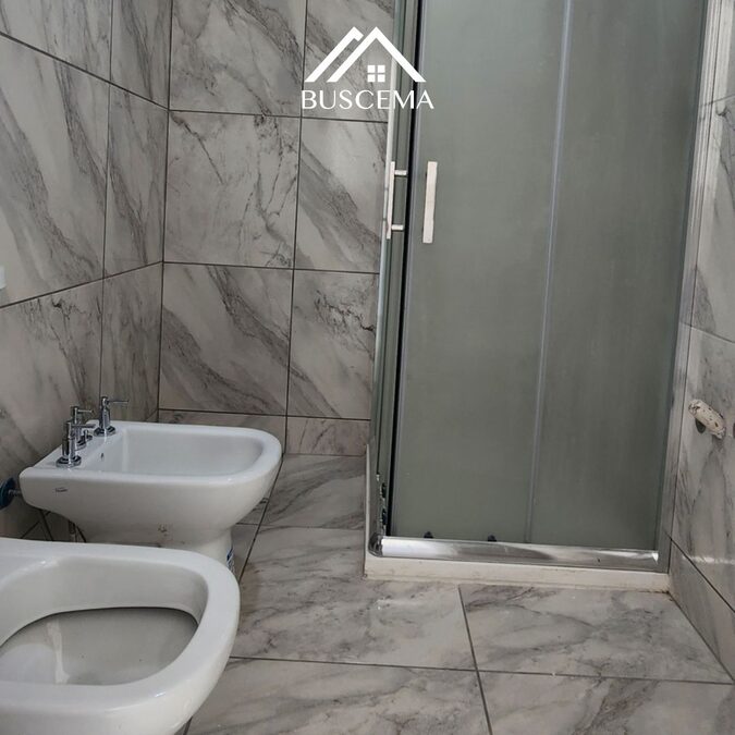 Semipiso en pleno centro EN VENTA  – Calle Alem 866