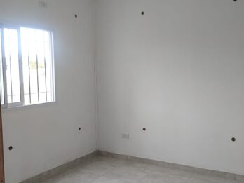 SE VENDE CASA EN COLONIA AVELLANEDA