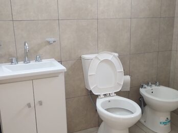 SE VENDE CASA EN COLONIA AVELLANEDA