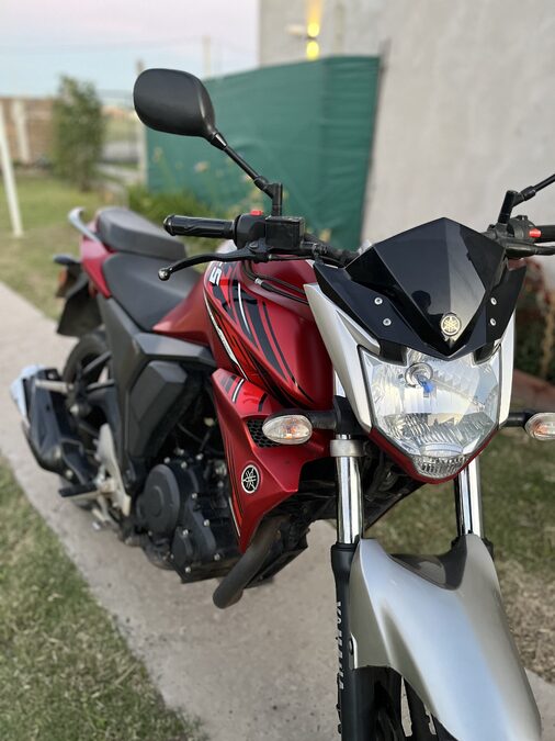 Yamaha FZ 2018