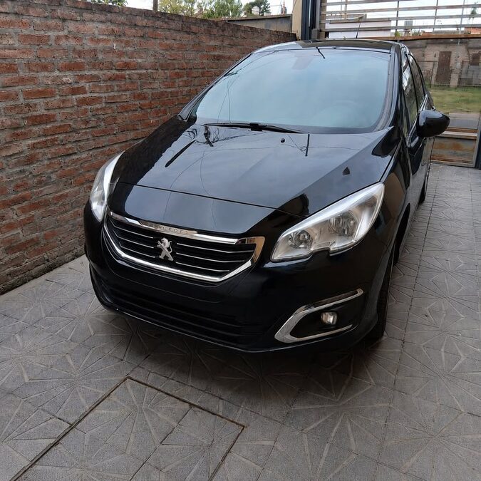 PEUGEOT 408 1.6 THP ALLURE PLUS - AÑO 2.017