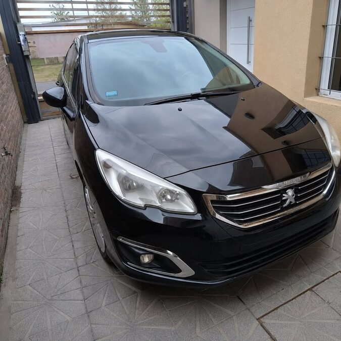 PEUGEOT 408 1.6 THP ALLURE PLUS - AÑO 2.017