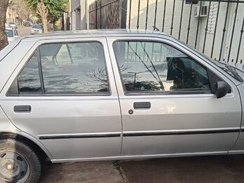 Ford fiesta 95