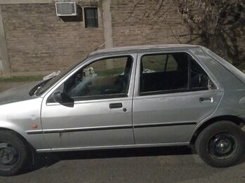 Ford fiesta 95