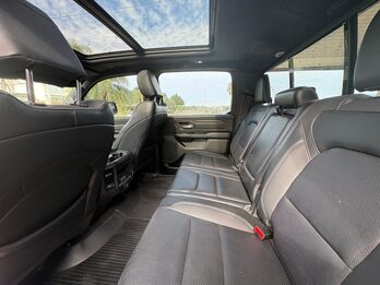 RAM 1500 5.7L V8 Rebel 4x4