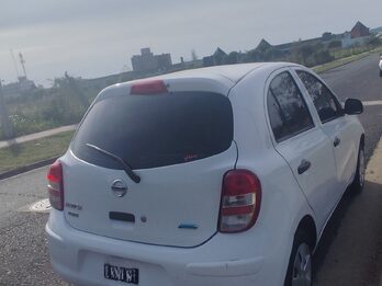 Nissan March Active 2014 Puré Drive