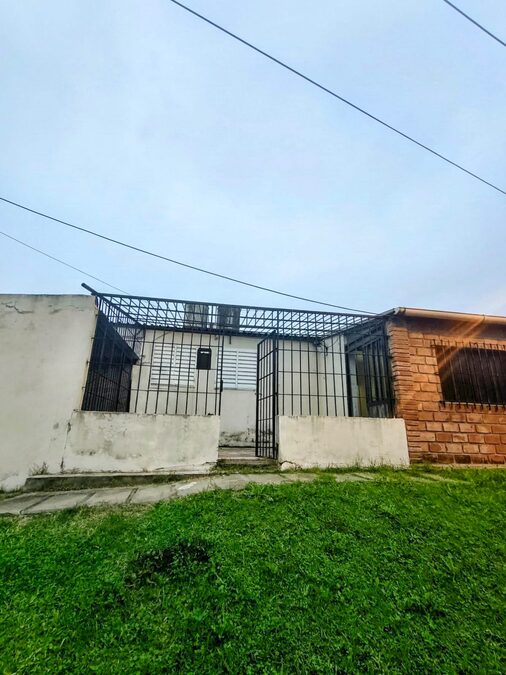 Casa en venta a refaccionar