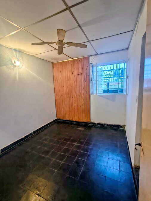Casa en venta a refaccionar