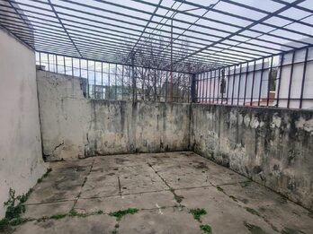 Casa en venta a refaccionar