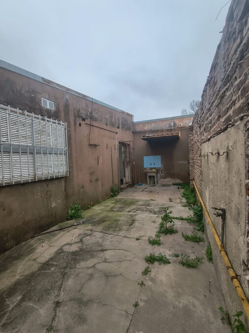 Casa en venta a refaccionar