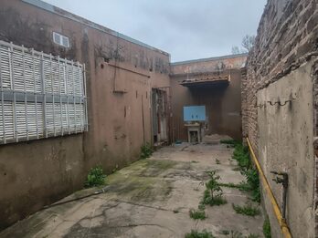 Casa en venta a refaccionar