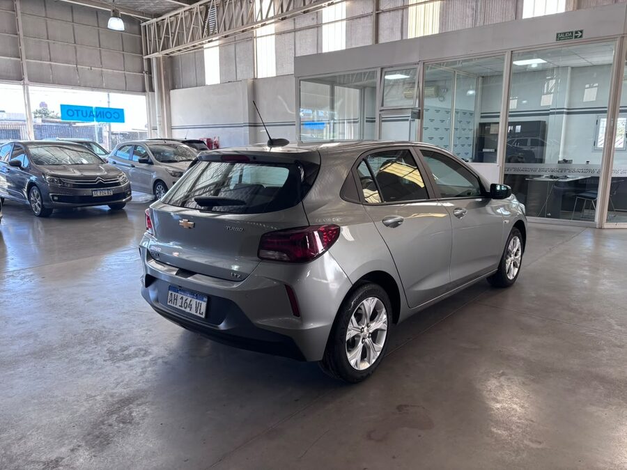 ONIX 1.0T LTZ AT - AÑO 2025 - 9.930KM
