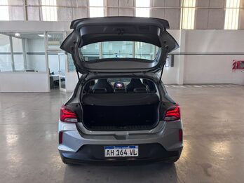 ONIX 1.0T LTZ AT - AÑO 2025 - 9.930KM