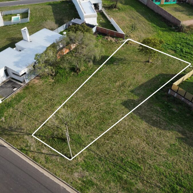 Lote en Oro Verde